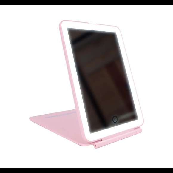 KimChi Chic Beauty LED mirror - Picture 3 of 4